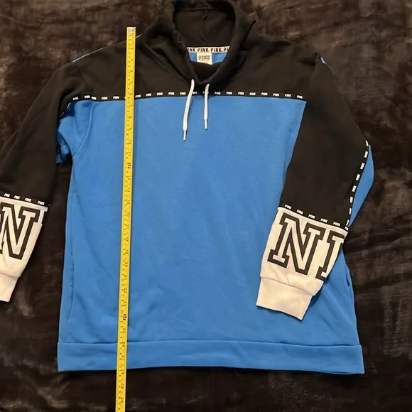 EUC Pink by Victoria Secret Blue Black & White Sweatshirt - Picture 2 of 7